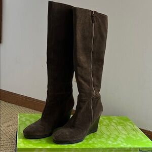 Franco Sarto Tall Mushroom Brown Suede Heeled Boots Size 9 Like New